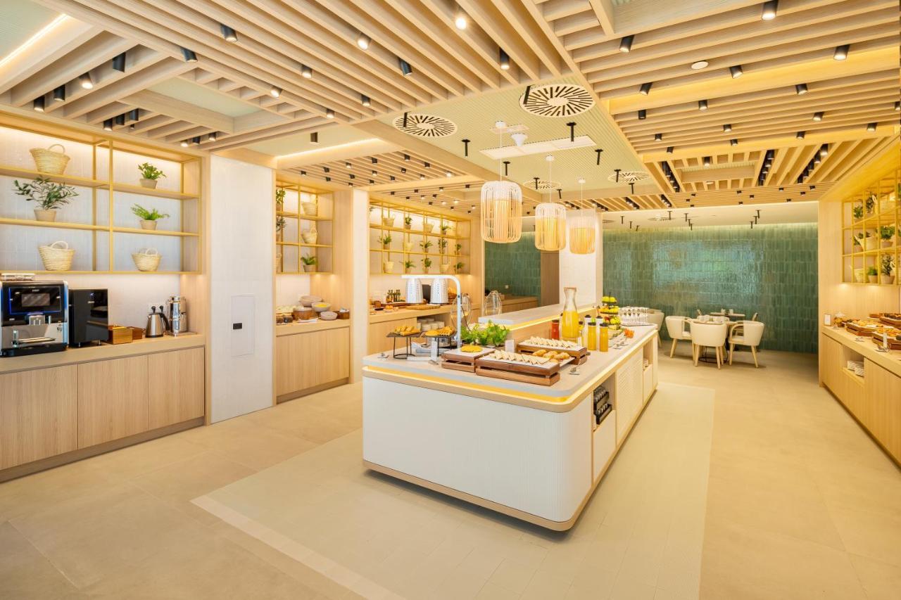 Eurostars Oasis Marbella Hotel ภายนอก รูปภาพ