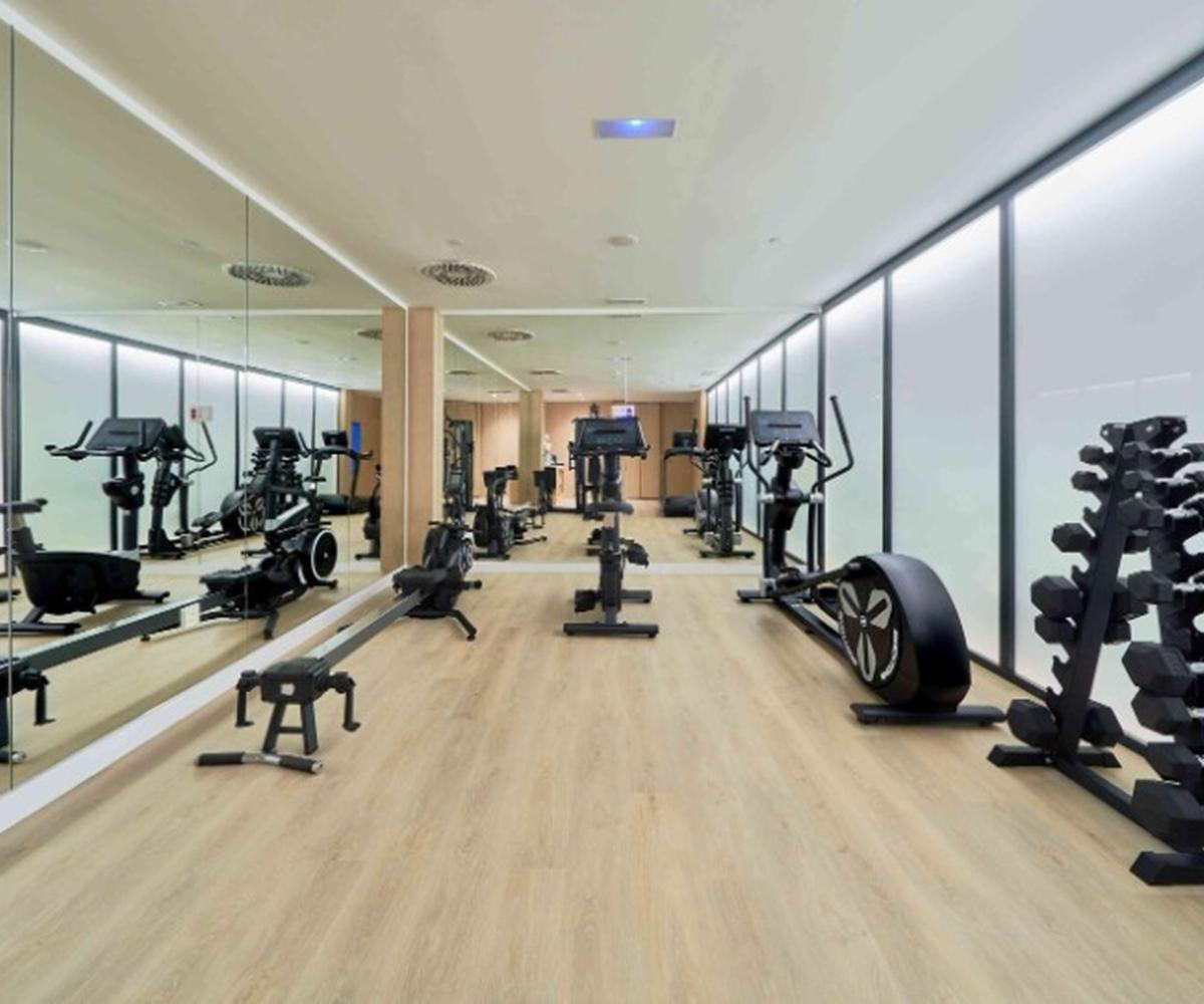 Eurostars Oasis Marbella Hotel ภายนอก รูปภาพ