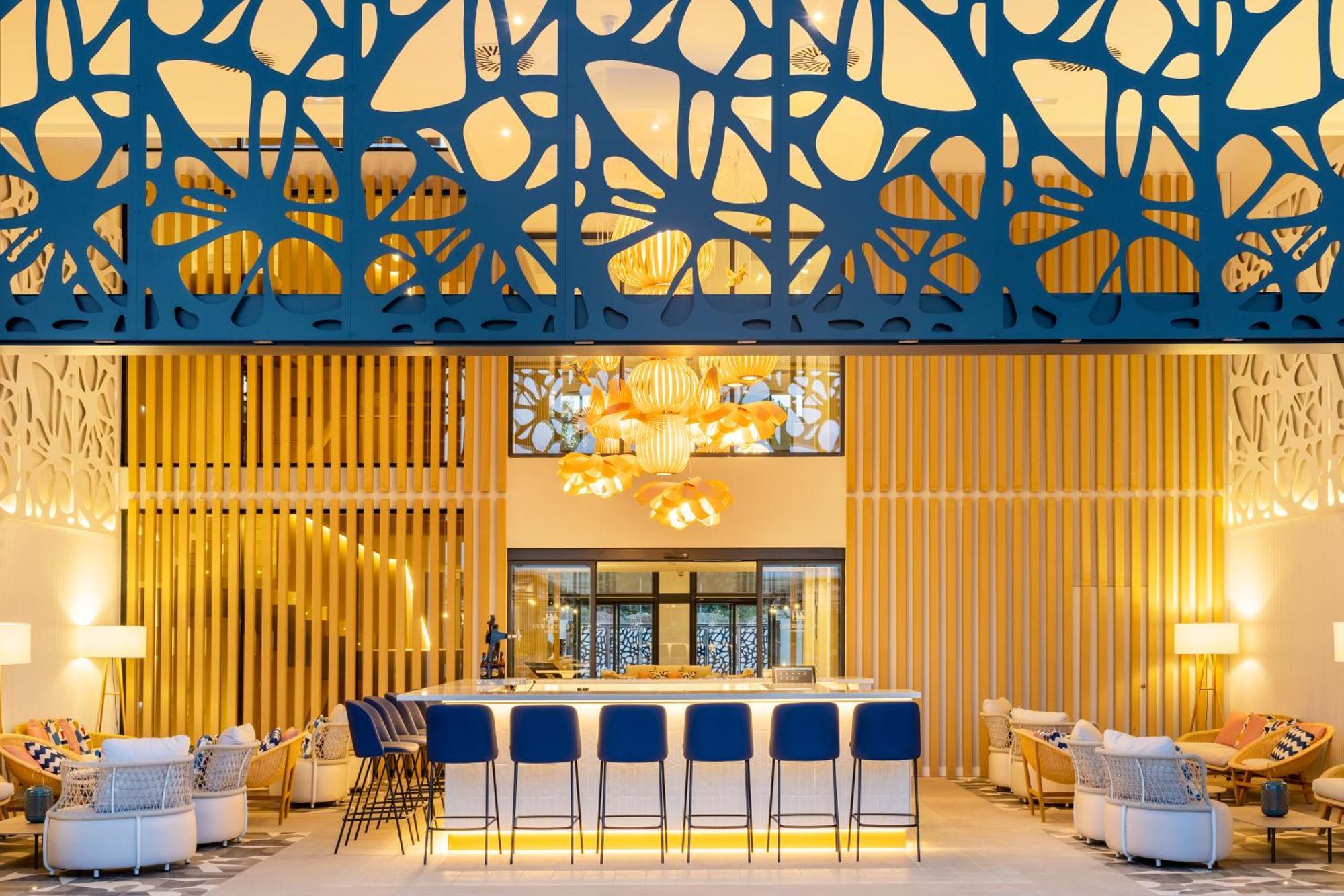 Eurostars Oasis Marbella Hotel ภายนอก รูปภาพ